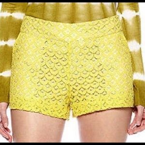 Kensie Sunglow Lace Yellow Lined Shorts Sz 4 New